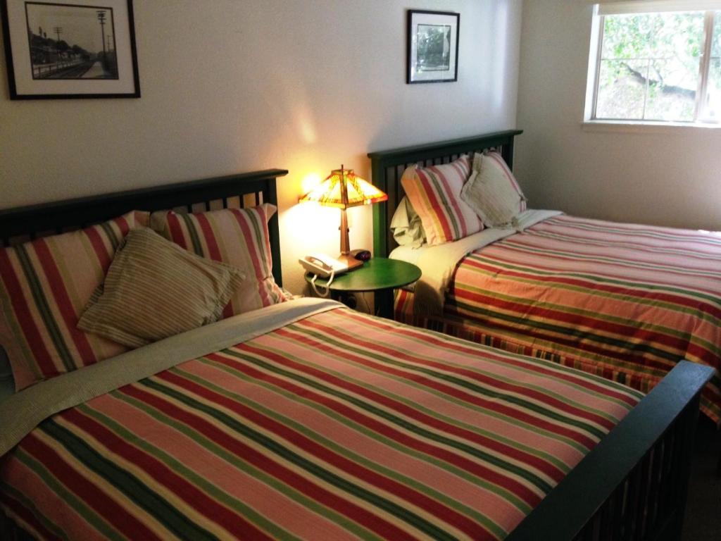 Fairfax Inn San Rafael Ruang foto