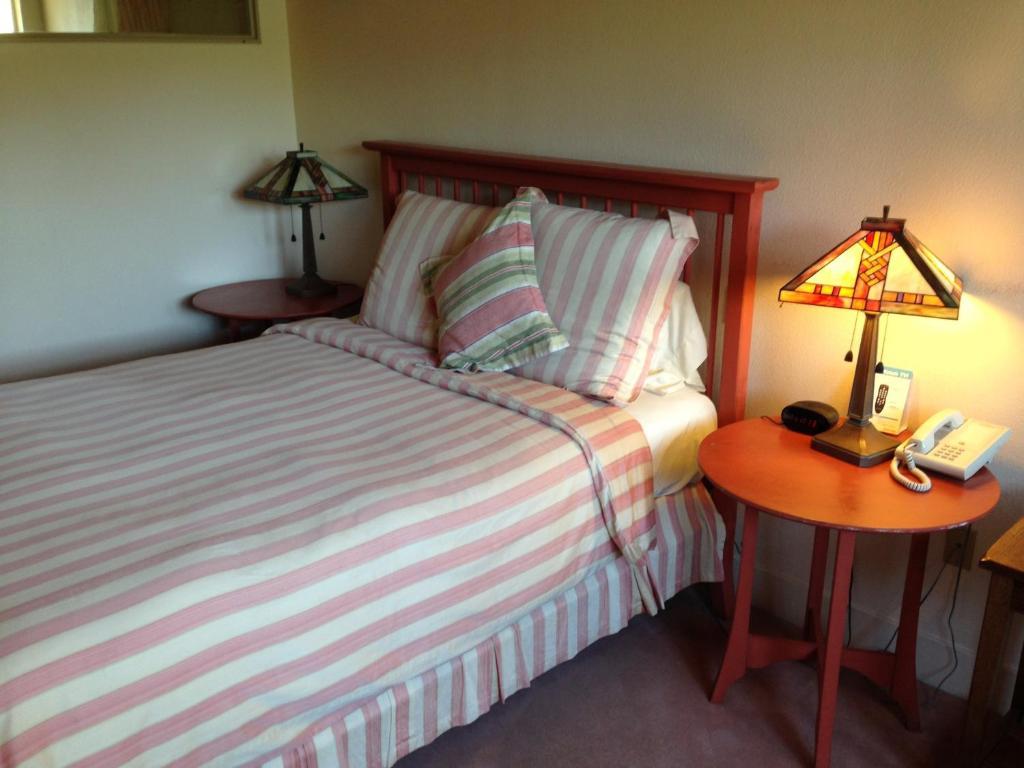 Fairfax Inn San Rafael Ruang foto